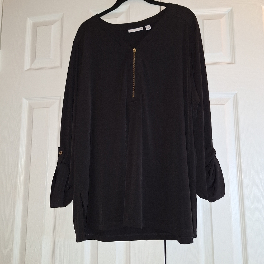 SUSAN GRAVER Black Women's Tunic Top with Gold Zipper